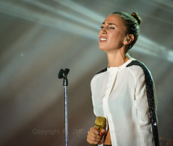 17. august 2013 - www.jmd.dk - 1/400 sec at f / 5,6 - 300 mm - ISO 1600 - 70.0-300.0 mm f/4.5-5.6 - NIKON D7100 - 4745 x 4000 -  -Flash:  Did not fire - Normal